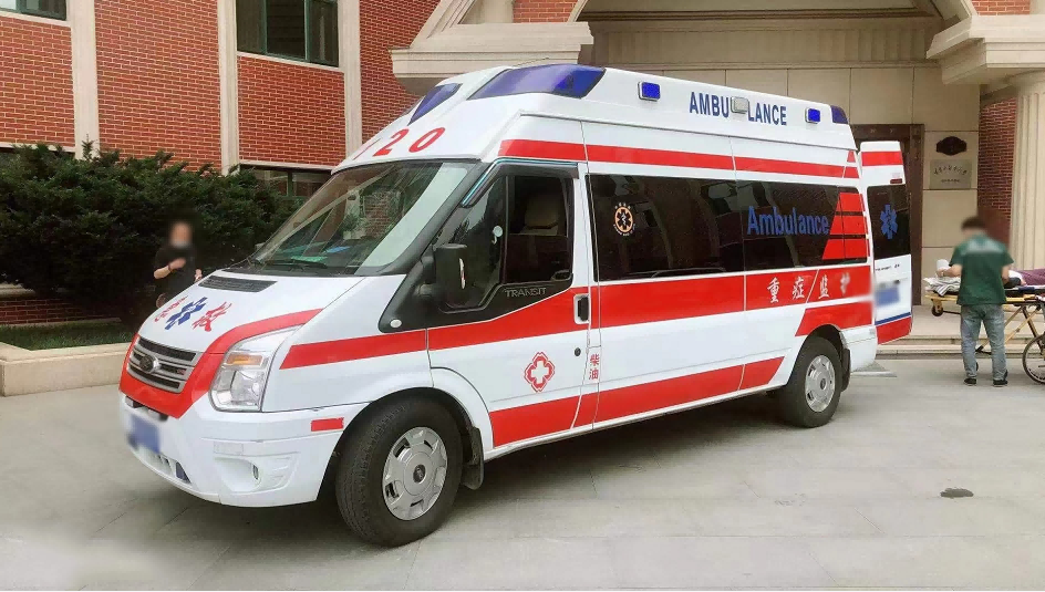 陇川县重症监护救护车